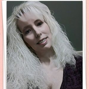 Meet your Posher, Tonya